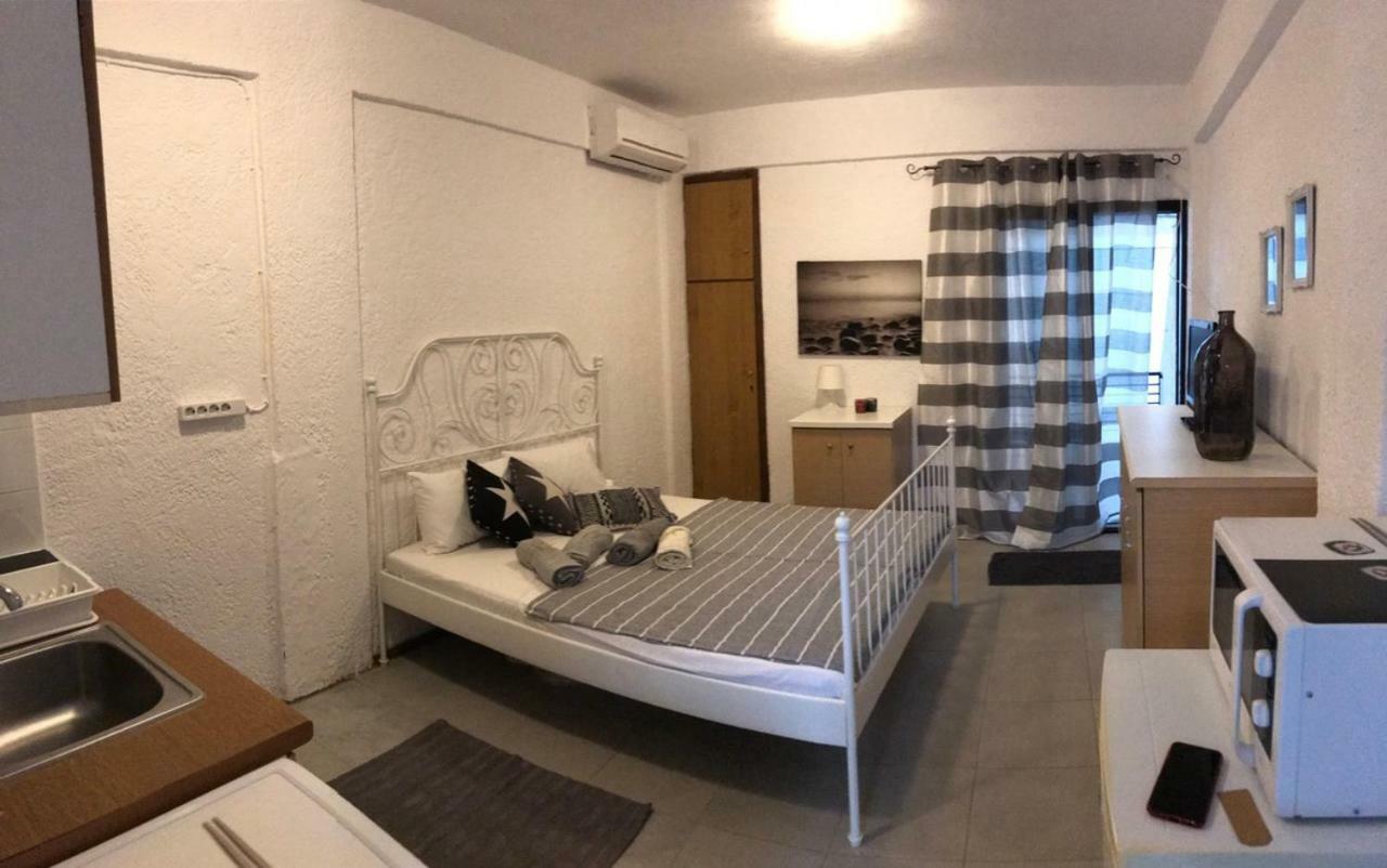 Апартаменты Meli'S Studio Пефкохори Экстерьер фото